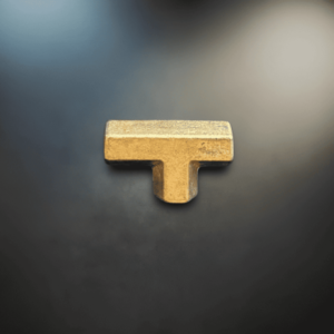 TEE 16F LATÃO